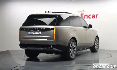Land Rover Range-Rover 2024 3.0 гидро в Москве № 1012912, миниатюра 2