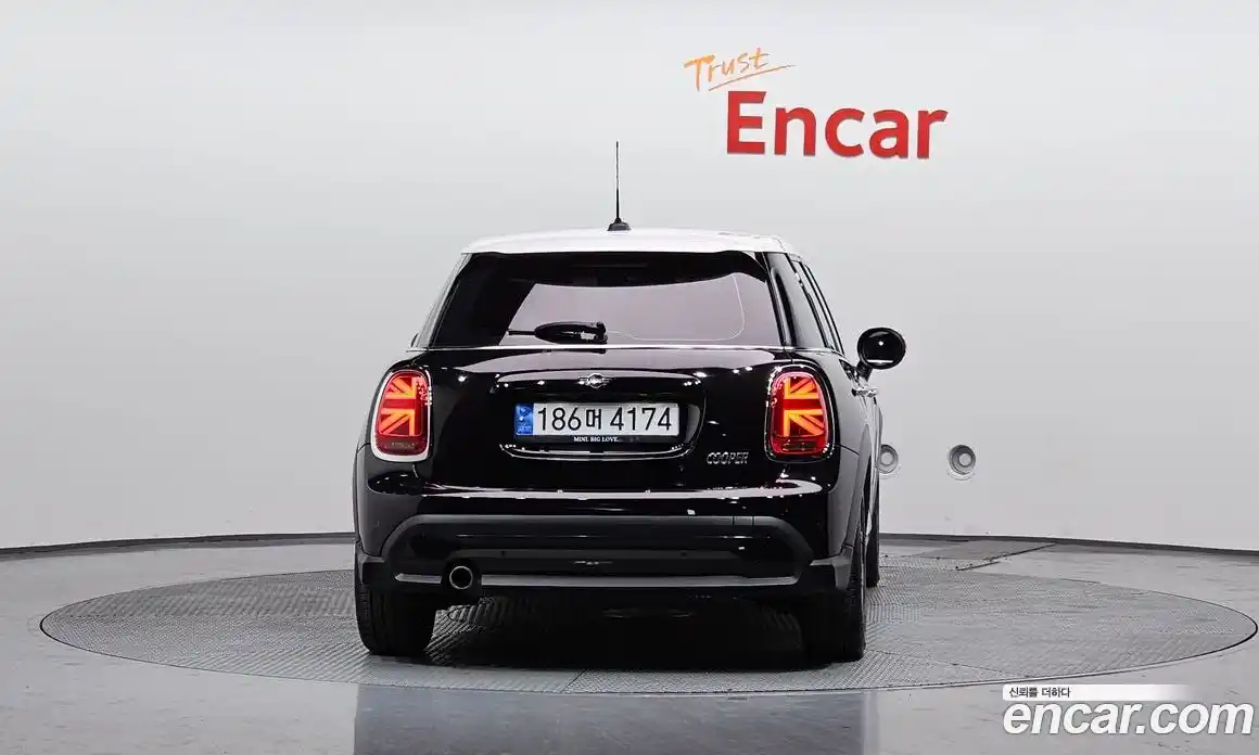 Mini Cooper 2022 1.5 гидро в Москве № 1013731, фото 4