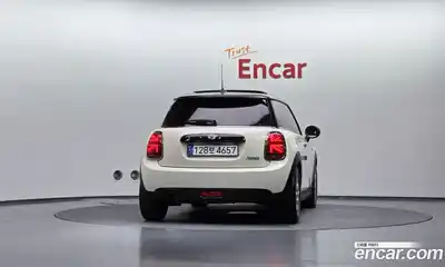 Mini Cooper 2018 1.5 гидро в Москве № 1013867, миниатюра 4