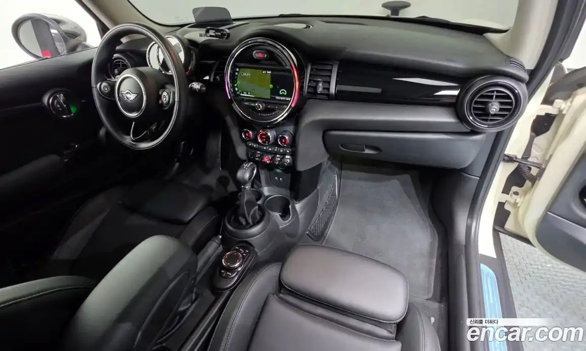 Mini Cooper 2018 1.5 гидро в Москве № 1013867, фото 7