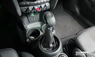 Mini Cooper 2018 1.5 гидро в Москве № 1013867, миниатюра 9