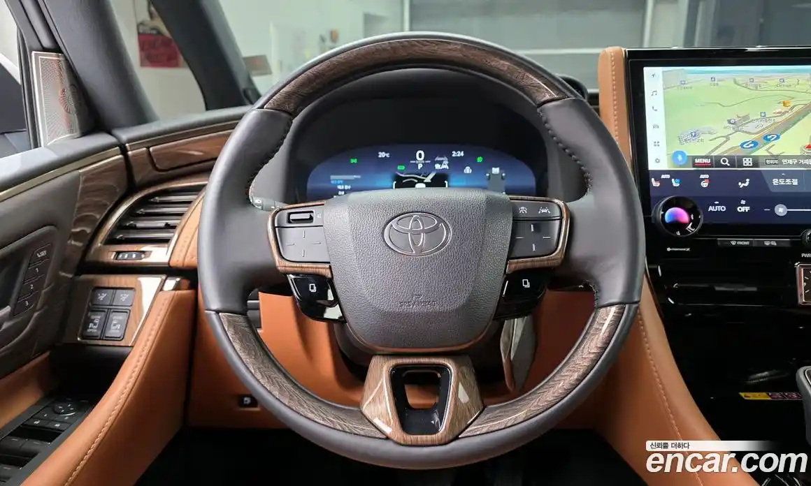 Toyota Alphard 2025 2.5 гидро в Москве № 1015158, фото 13