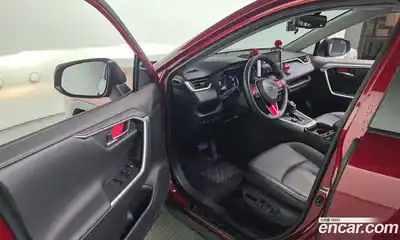 Toyota RAV4 2019 2.5 гидро в Москве № 1015184, миниатюра 11