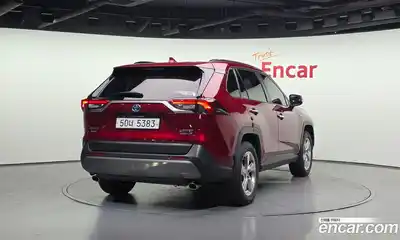 Toyota RAV4 2019 2.5 гидро в Москве № 1015184, миниатюра 2