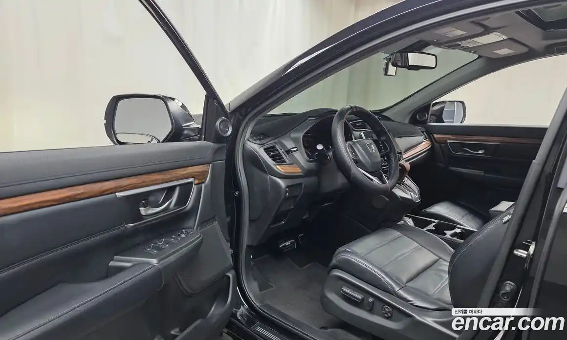 Honda CR-V 2017 1.5 гидро в Москве № 1015349, фото 10