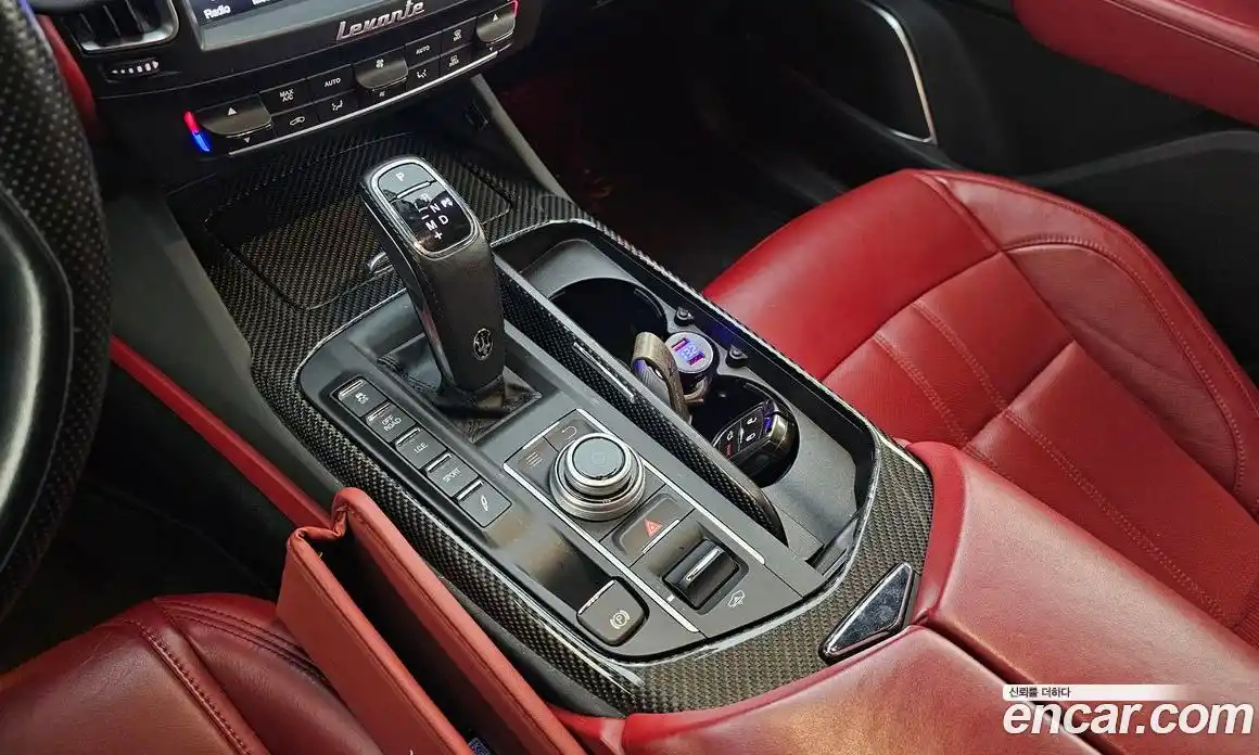 Maserati Levante 2019 3.0 гидро в Москве № 1015674, фото 9