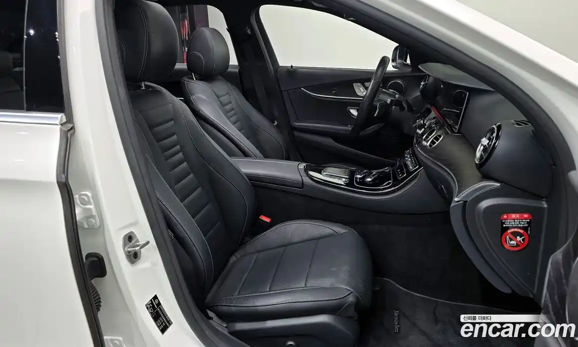 Mercedes-Benz E-Class 2021 2.0 гидро в Москве № 138754, фото 12