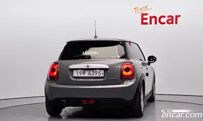 Mini Cooper 2014 1.5 гидро в Москве № 141470, миниатюра 4