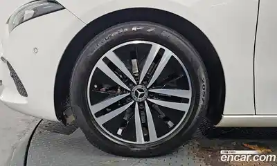 Mercedes-Benz A-Class 2021 2.0 гидро в Москве № 142306, миниатюра 5