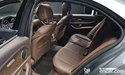 Mercedes-Benz E-Class 2017 2.0 гидро в Москве № 142604, миниатюра 12