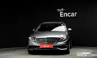 Mercedes-Benz E-Class 2017 2.0 гидро в Москве № 142604, миниатюра 3