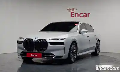 BMW 7-Series, 2023