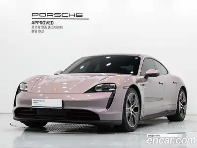 Porsche Taycan, 2023