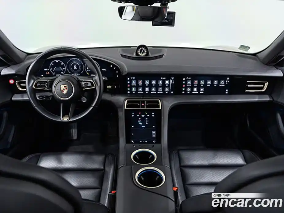Porsche Taycan 2023 0.1 гидро в Москве № 156843, фото 7