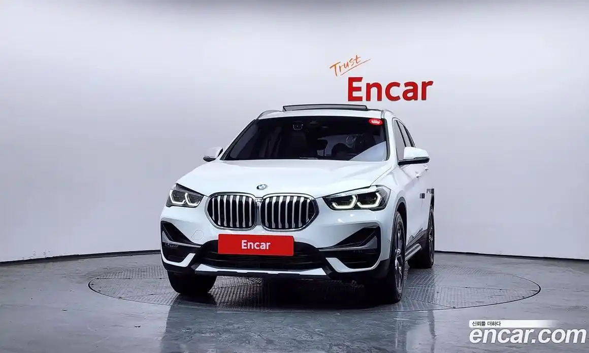 BMW X1 2021 2.0 гидро в Москве № 157215, фото 3
