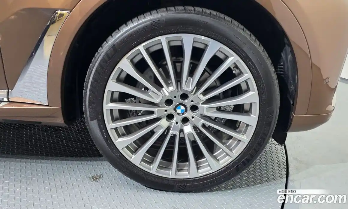 BMW X7 2020 3.0 гидро в Москве № 157246, фото 5
