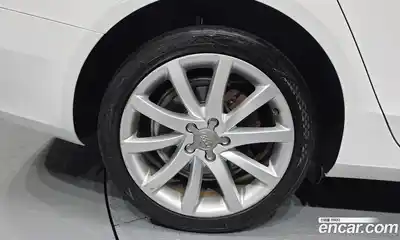 Audi A4 2015 2.0 гидро в Москве № 160946, миниатюра 5
