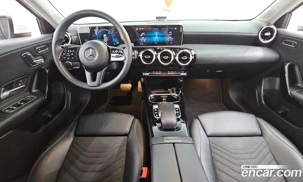 Mercedes-Benz A-Class 2019 2.0 гидро в Москве № 161053, фото 7