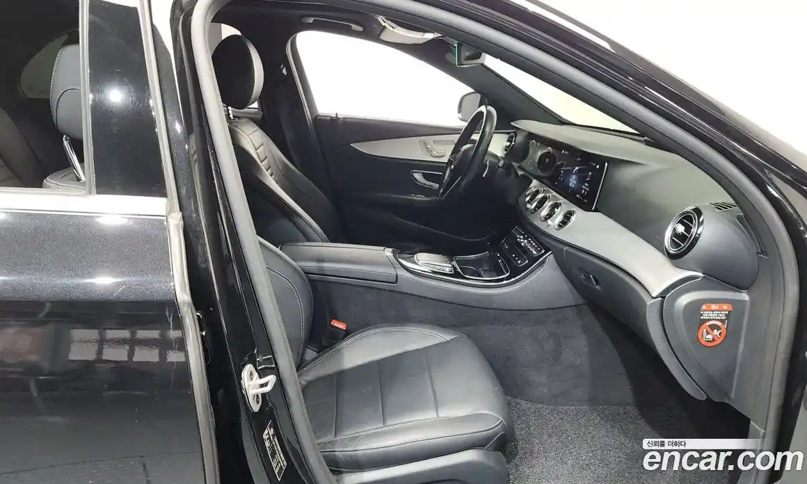 Mercedes-Benz E-Class 2020 2.0 гидро в Москве, фото 11