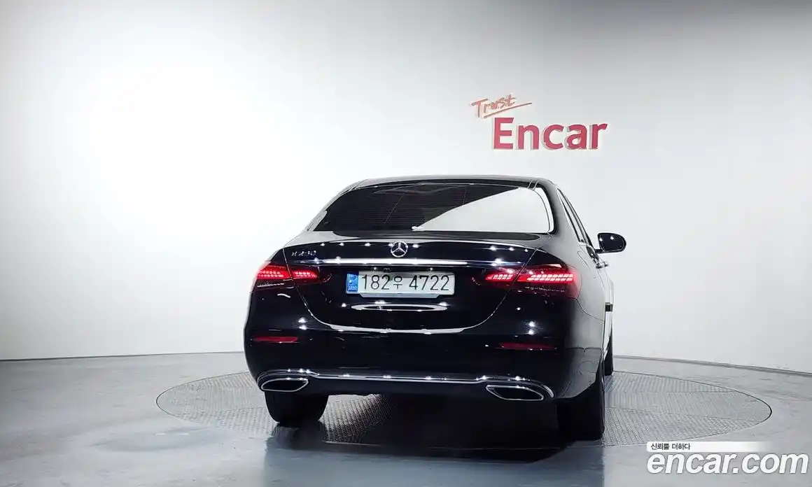 Mercedes-Benz E-Class 2020 2.0 гидро в Москве, фото 4
