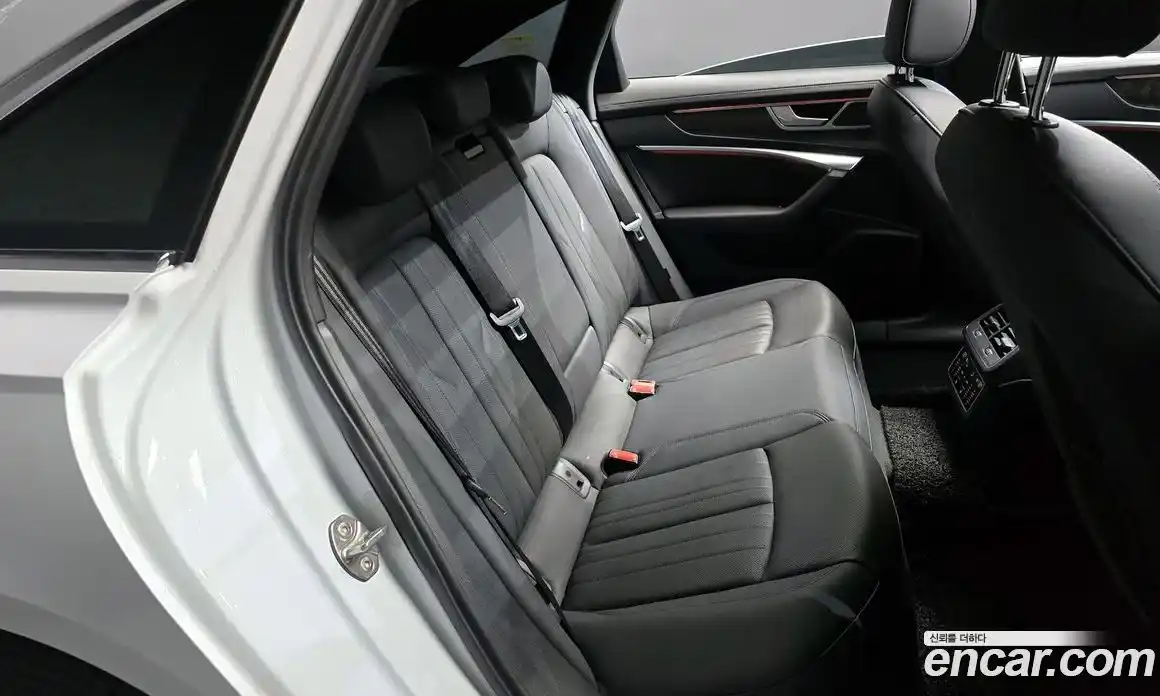 Audi A6 2022 2.0 гидро в Москве № 162496, фото 12