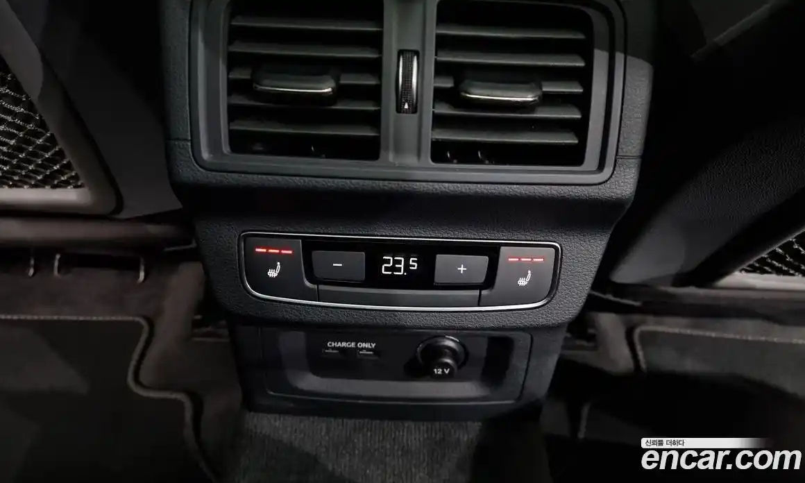 Audi SQ5 2023 3.0 гидро в Москве № 162541, фото 18