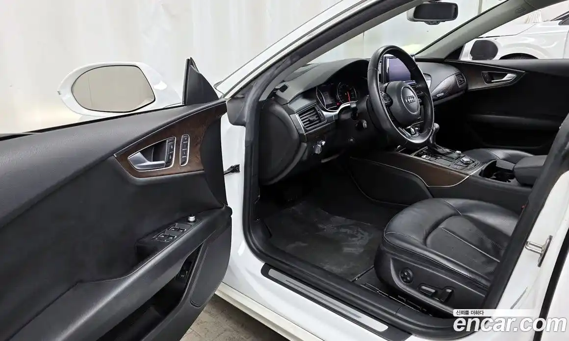 Audi A7 2013 3.0 гидро в Москве № 163729, фото 10