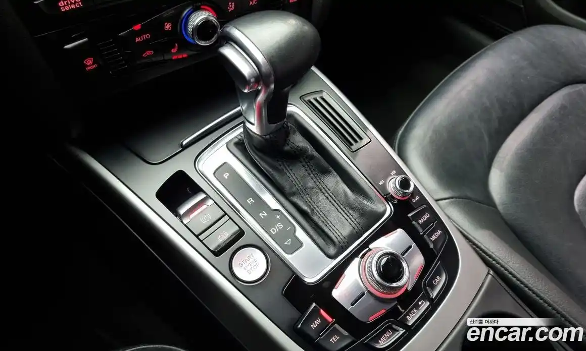 Audi A4 2015 2.0 гидро в Москве № 163846, фото 9
