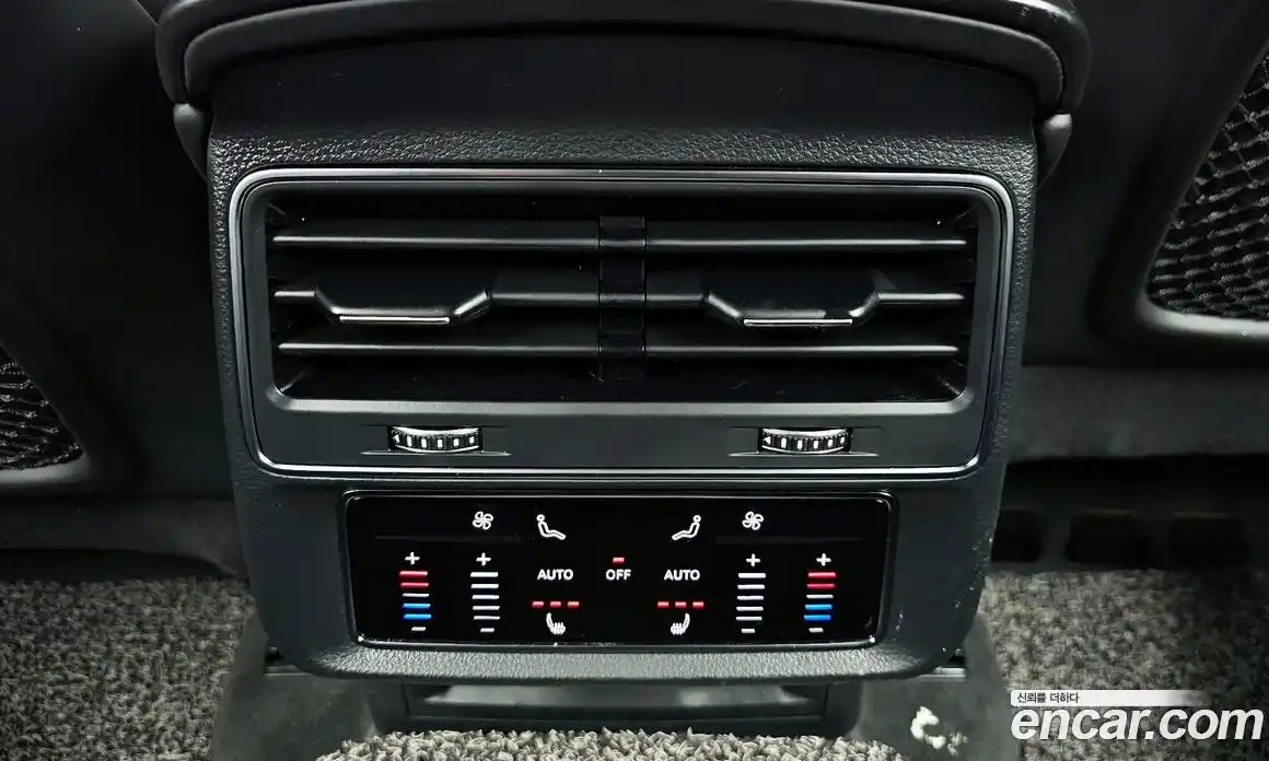 Audi Q8 2020 3.0 гидро в Москве № 163919, фото 18