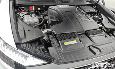 Audi Q8 2020 3.0 гидро в Москве № 163919, миниатюра 6
