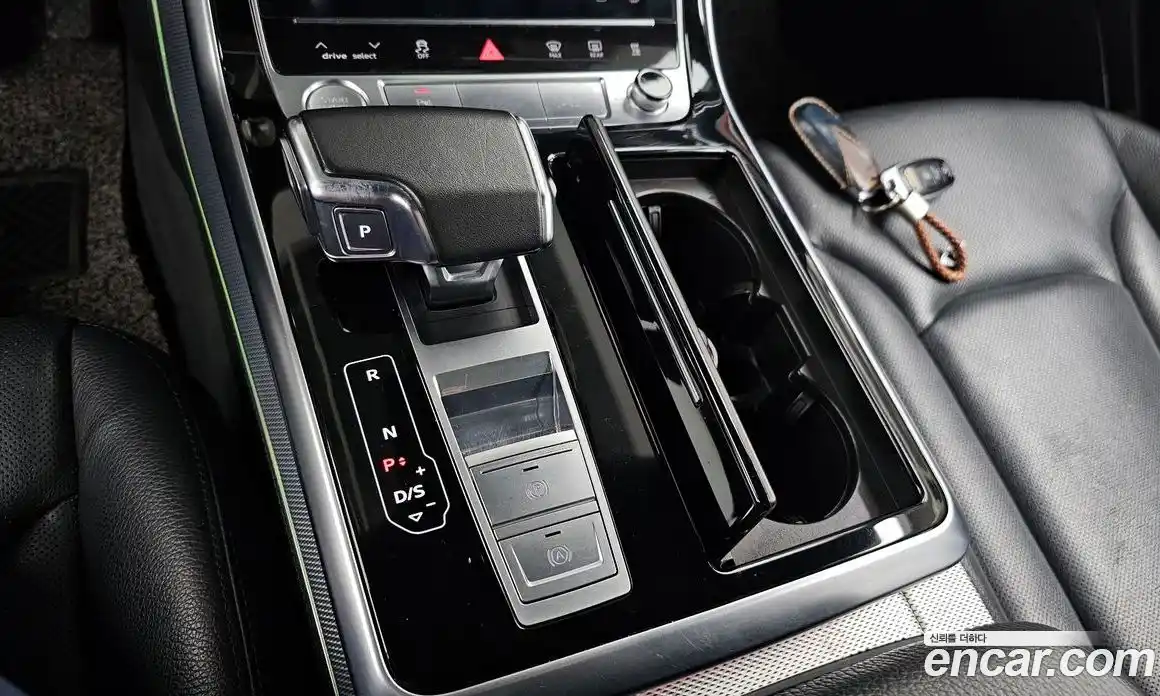 Audi Q8 2020 3.0 гидро в Москве № 163919, фото 9