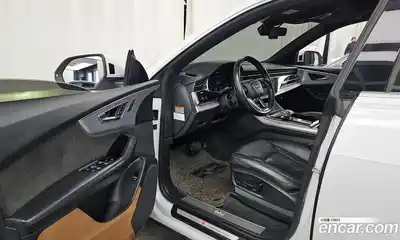 Audi Q8 2020 3.0 гидро в Москве № 163919, миниатюра 10