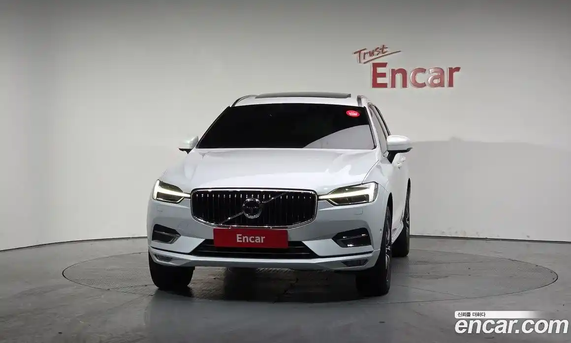 Volvo XC60 2018 2.0 гидро в Москве № 164323, фото 3