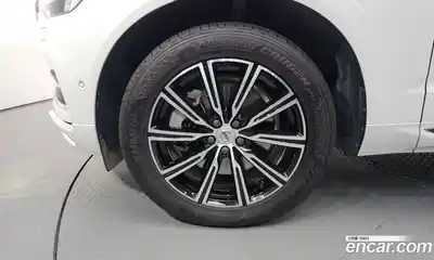 Volvo XC60 2018 2.0 гидро в Москве № 164323, миниатюра 5