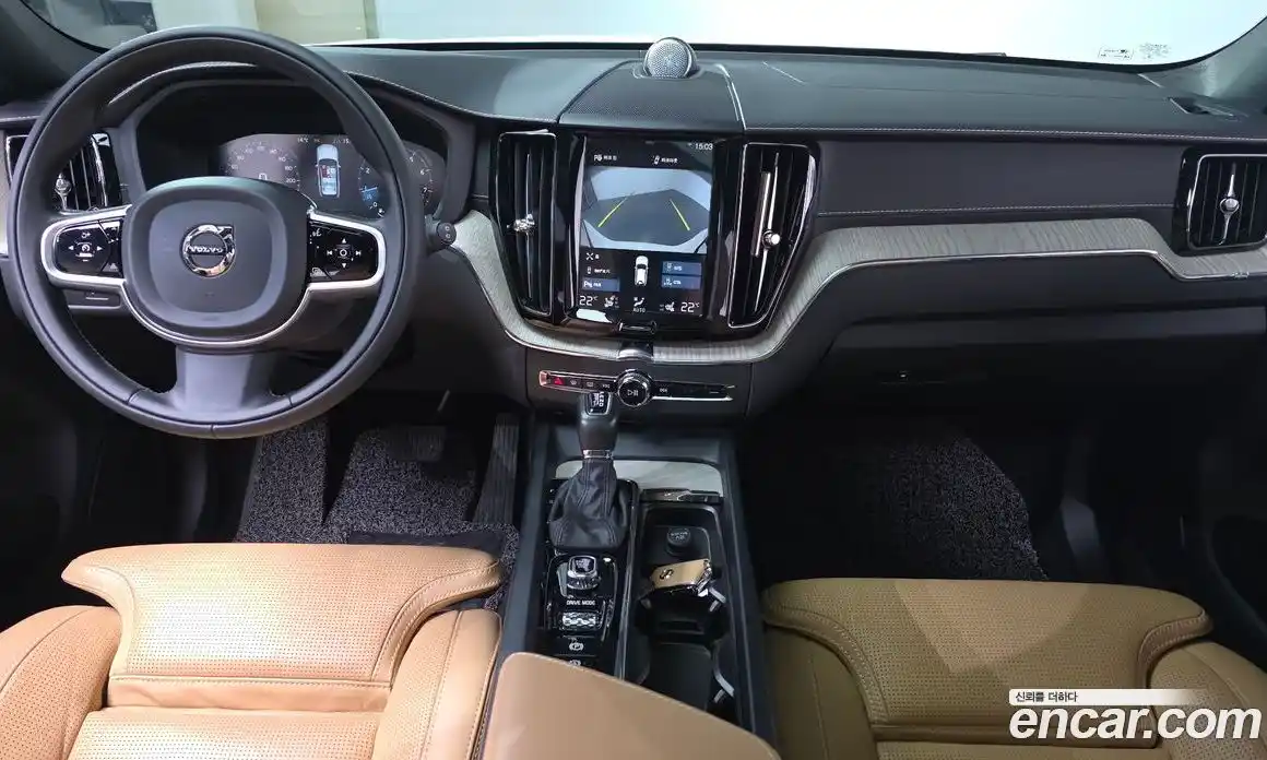 Volvo XC60 2018 2.0 гидро в Москве № 164323, фото 7