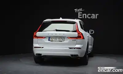 Volvo XC60 2021 2.0 гидро в Москве № 164544, миниатюра 4