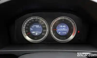 Volvo V60 2013 2.0 гидро в Москве № 164645, миниатюра 8