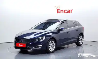 Volvo V60, 2015