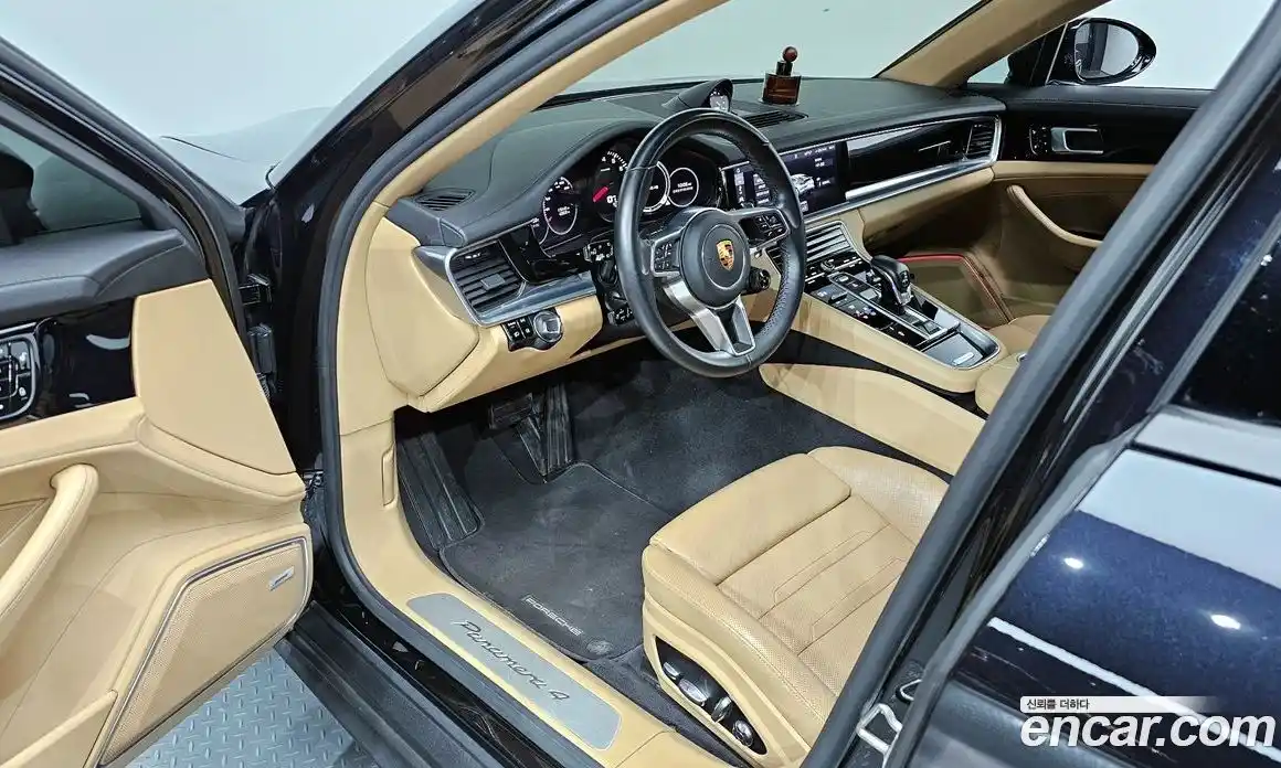 Porsche Panamera 2018 3.0 гидро в Москве № 165663, фото 11