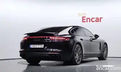 Porsche Panamera 2018 3.0 гидро в Москве № 165663, миниатюра 2