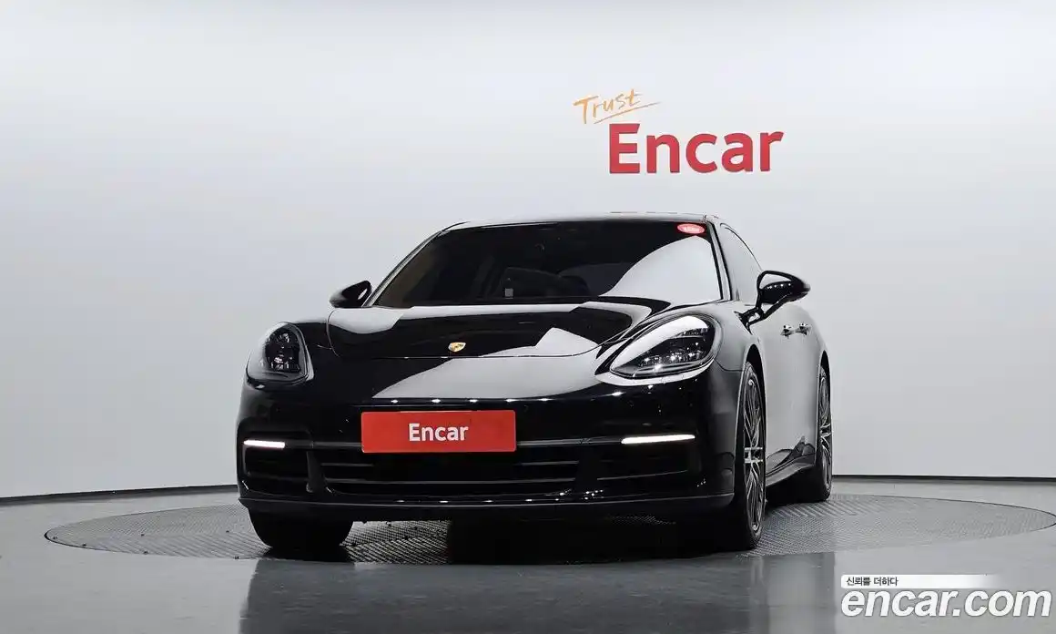 Porsche Panamera 2018 3.0 гидро в Москве № 165663, фото 3