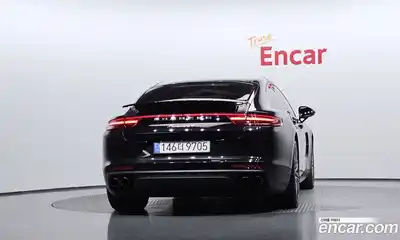 Porsche Panamera 2018 3.0 гидро в Москве № 165663, миниатюра 4
