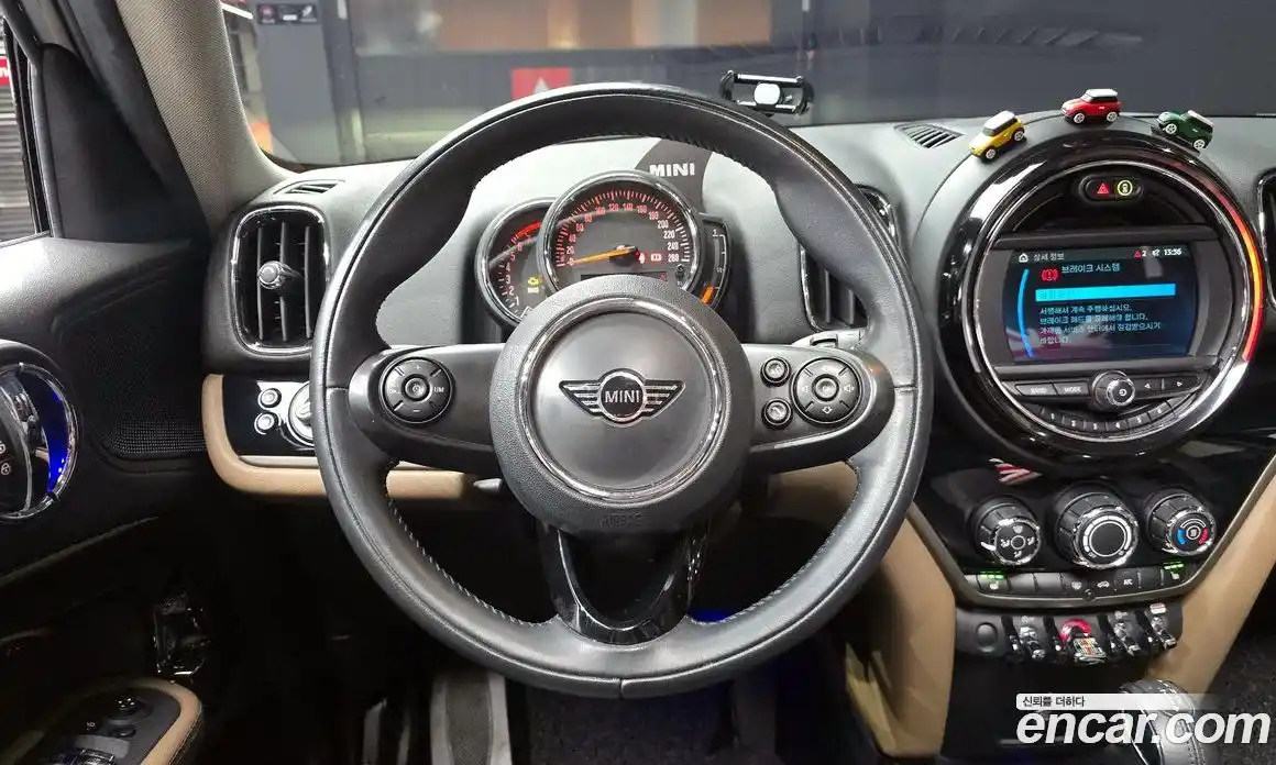 Mini Countryman 2019 1.5 гидро в Москве № 166266, фото 13