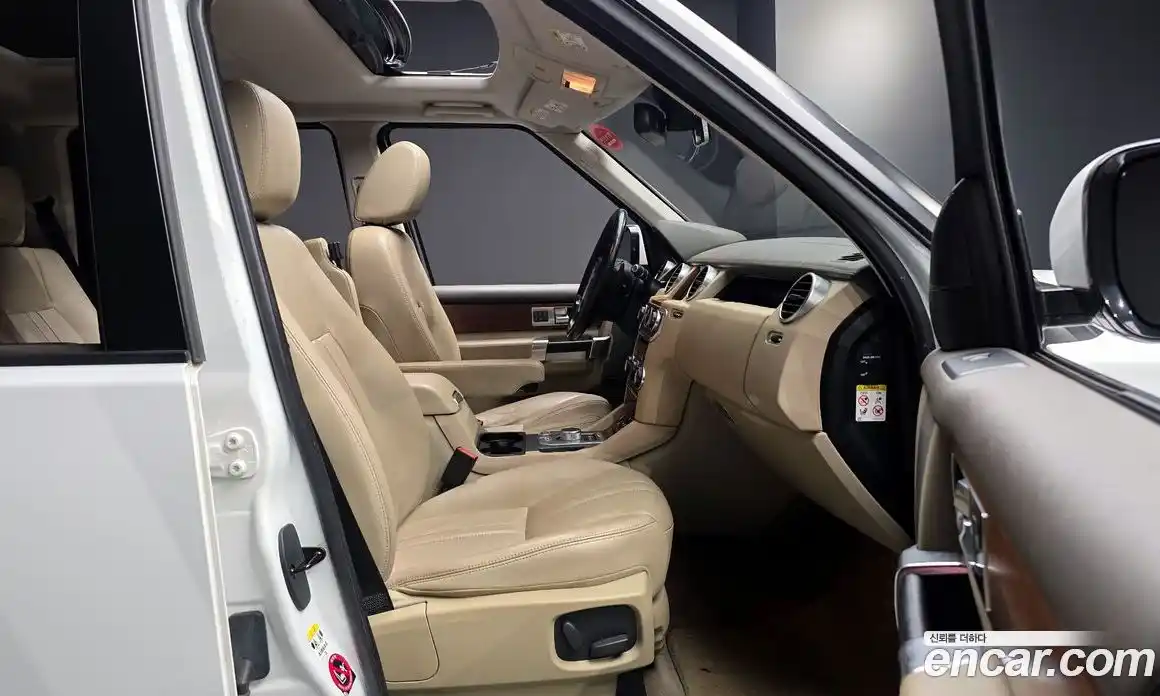 Land Rover Discovery 2016 3.0 гидро в Москве № 166508, фото 10