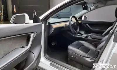 Tesla Model Y 2021 0.2 гидро в Москве № 167836, миниатюра 11