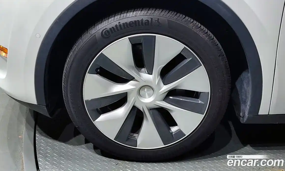 Tesla Model Y 2021 0.2 гидро в Москве № 167836, фото 5