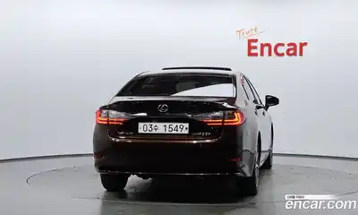 Lexus ES 2017 2.5 гидро в Москве № 168227, миниатюра 3