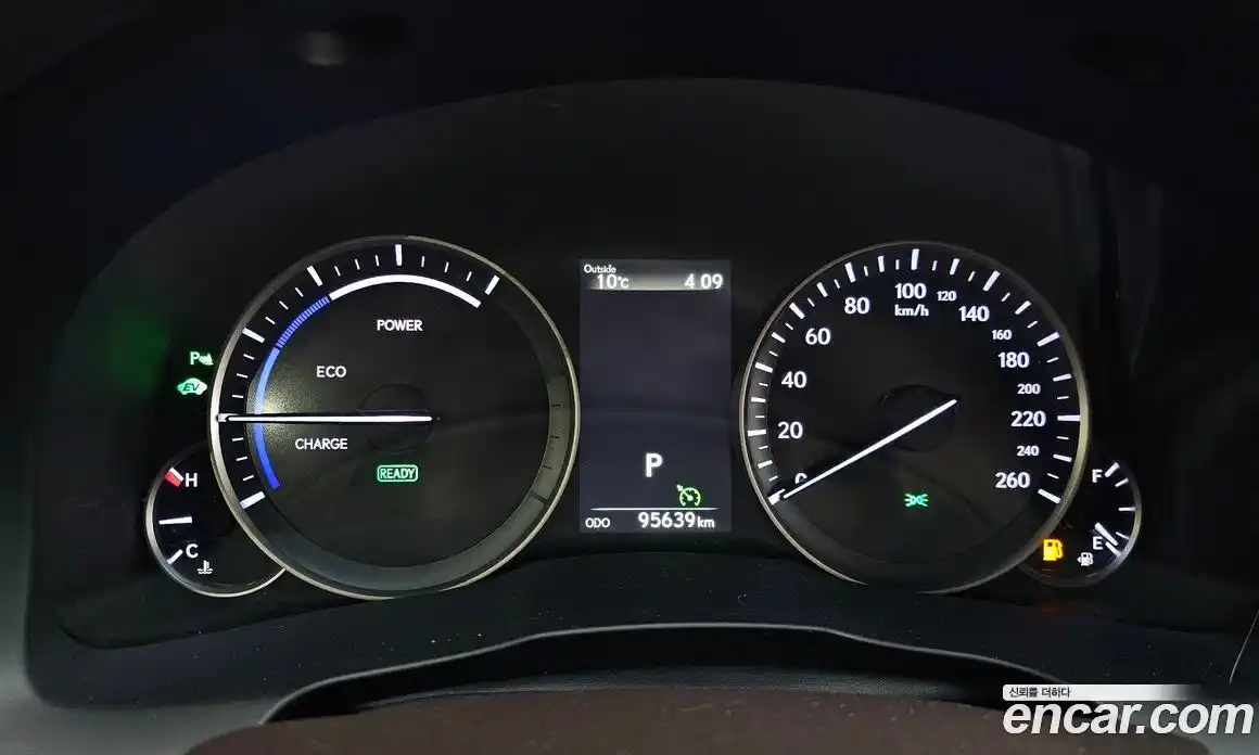 Lexus ES 2017 2.5 гидро в Москве № 168227, фото 7
