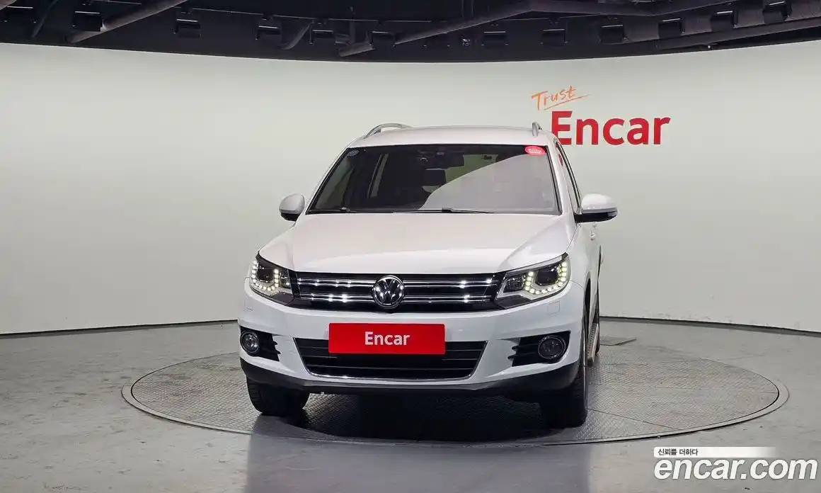 Volkswagen Tiguan 2014 2.0 гидро в Москве № 169072, фото 3