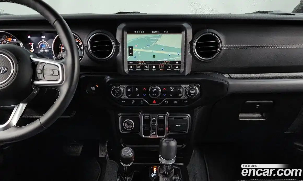 Jeep Wrangler 2019 2.0 гидро в Москве № 169332, фото 14